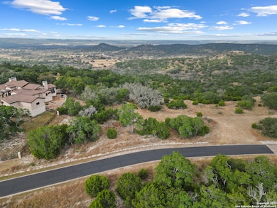 146 Painted Sky, Comfort, TX 78013 - photo 5