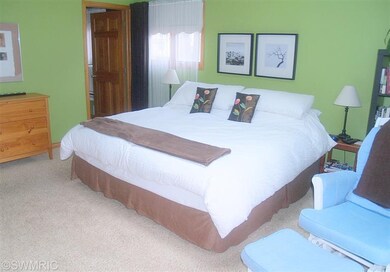 8711 Woodhaven Dr SW, Byron Center, MI 49315 - photo 6