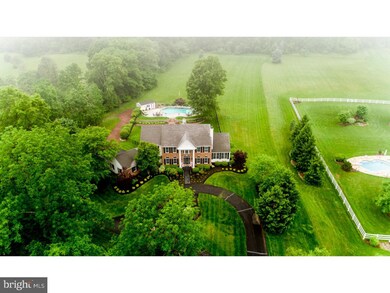 4300 Hawk Cir, Doylestown, PA 18902 - photo 2