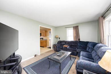 116 W Maple Ave, Lindenwold, NJ 08021 - photo 7