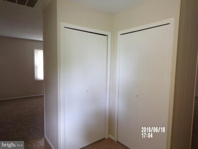 12316 Welling Ln, Bowie, MD 20715 - photo 5