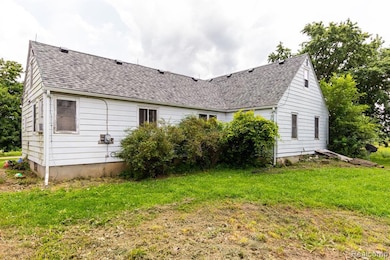 8620 Scio Church Rd, Ann Arbor, MI 48103 - photo 2