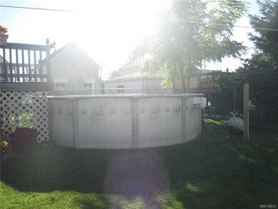 For those lazy hazy days of summer ... a pool!!!