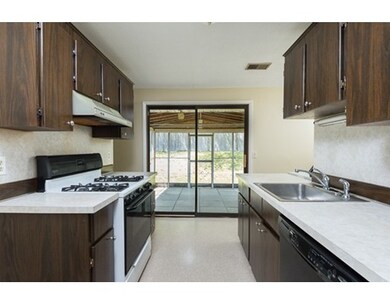 24 Backlund Dr, Brockton, MA 02302 - photo 6