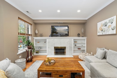 4429 N Beacon St unit 2N, Chicago, IL 60640 - photo 7