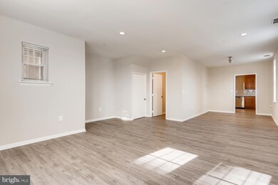 951 Brooks Ln unit 2C, Baltimore, MD 21217 - photo 4