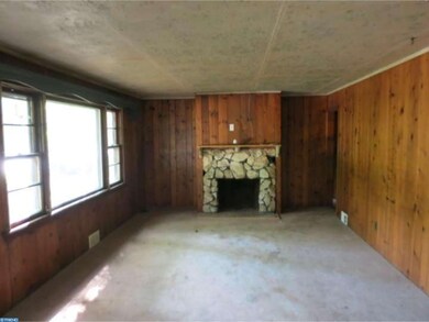 711 Taunton Lake Rd, Marlton, NJ 08053 - photo 3