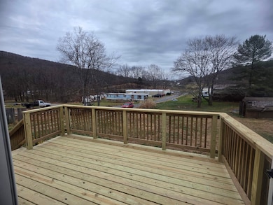 59 Escort Ln, Peterstown, WV 24963 - photo 5