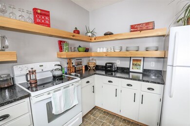 31 Tenney Brook Rd unit 2, Plymouth, NH 03264 - photo 7