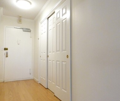 9 Hawthorne Place unit 8F, Boston, MA 02114 - photo 5