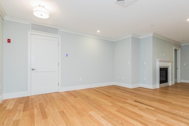 Dining Room / Office Nook