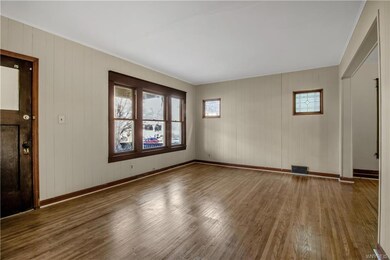 61 Woodside Ave, Buffalo, NY 14220 - photo 2
