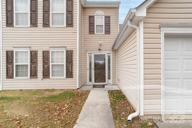 10338 Covingtonwood Dr, Charlotte, NC 28214 - photo 3