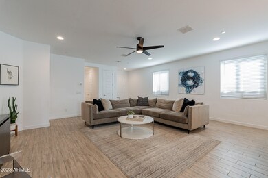 9635 E Thunderbolt Ave, Mesa, AZ 85212 - photo 3