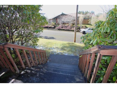 2817 2283 A St, Northbend, OR 97459 - photo 5