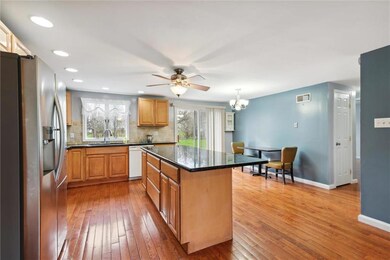 2756 Lenhart Rd, Colmar, PA 18915 - photo 6