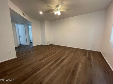 750 E 1st Ave unit 5, Mesa, AZ 85204 - photo 3