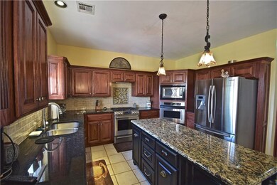 1833 Caseys Ct, Edmond, OK 73025 - photo 7