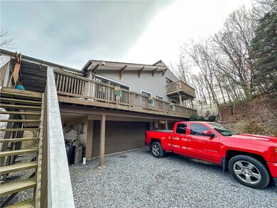 8611 Laurel Ln, Slatington, PA 18080 - photo 3