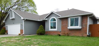 120 E Lockridge St, Mulvane, KS 67110 - photo 2