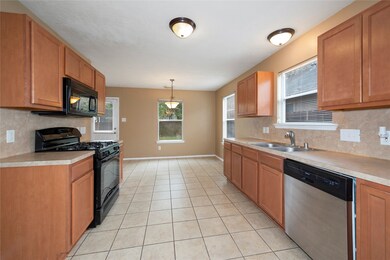 33118 Cottonwood Bend, Magnolia, TX 77354 - photo 4