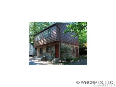 2 story guest cottage