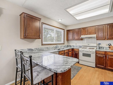 1104 Patricia Dr, Papillion, NE 68046 - photo 6