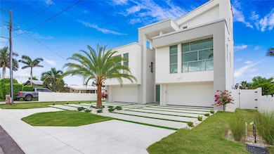 1798 Holiday Ln, Naples, FL 34104 - photo 3