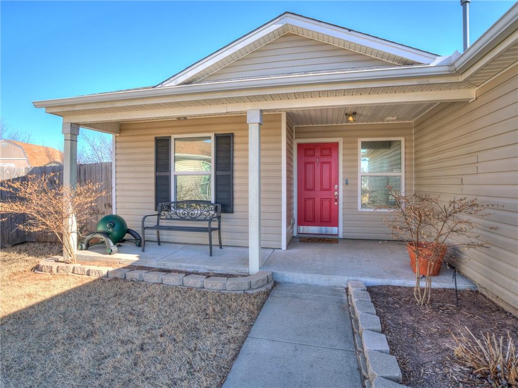 9244 Snowberry Dr, Oklahoma City, OK 73165 - photo 2