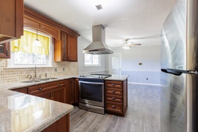 3842 Little John Cir, Valdosta, GA 31606 - photo 7