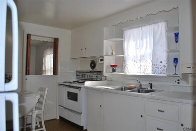 418 N Greenbush Rd, Rensselaer, NY 12144 - photo 7