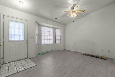 1823 W 950 N-J Houston (4 of 22)