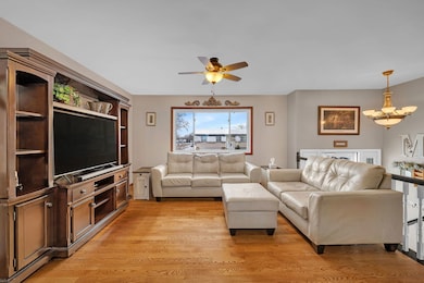 700 Evergreen Ct, Romeoville, IL 60446 - photo 6