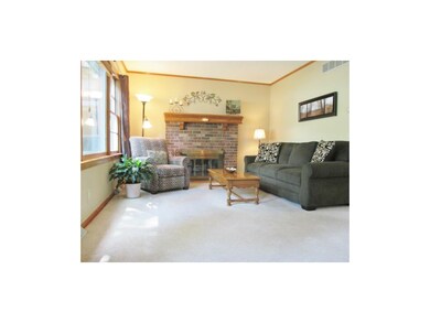 COZY FIREPLACE FOR THE WINTER MONTHS!