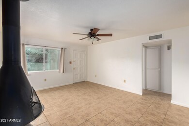 3413 W Del Monico Ln, Phoenix, AZ 85051 - photo 7