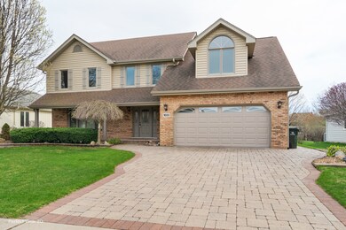1600 Pathway Dr, Naperville, IL 60565 - photo 3