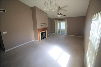 219 Walter Ct, Carmel, IN 46032 - photo 5