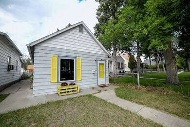 1811 7th Ave N, Great Falls, MT 59401 - photo 2