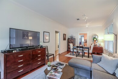 1519 Oxford St, Houston, TX 77008 - photo 7