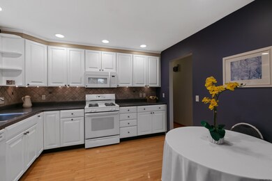 19 Riverview Terrace, Rensselaer, NY 12144 - photo 6