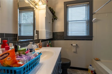 47 May Ave, Mc Kees Rocks, PA 15136 - photo 7