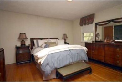 21 Arlo Rd, Newton Upper Falls, MA 02464 - photo 5