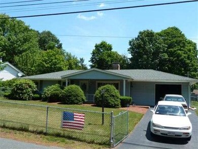 104 Fenwick St, Framingham, MA 01701 - photo 3