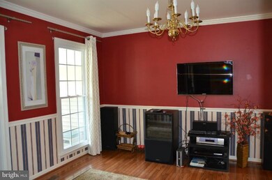 9803 Woodfahl Ct, Burke, VA 22015 - photo 4