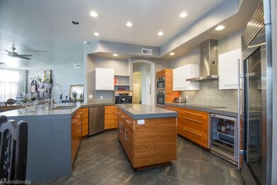 Gourmet Kitchen
