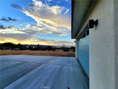 6829 Indian Cove Rd, Twentynine Palms, CA 92277 - photo 2