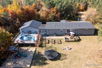 5862 Tracy Trail, Fenwick, MI 48834 - photo 2