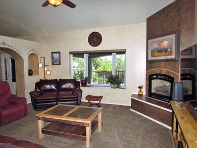 6100 Via Del Oro Dr, Farmington, NM 87402 - photo 4