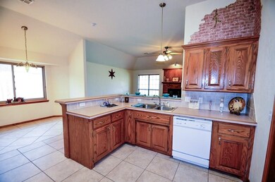 2213 NE 7th St, Moore, OK 73160 - photo 6