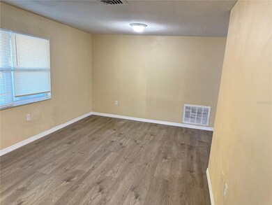 9505 Marlinton Ln, Port Richey, FL 34668 - photo 4